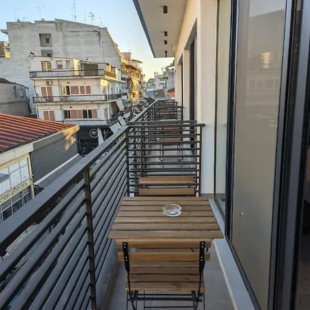 B2 Urban * Λάρισα